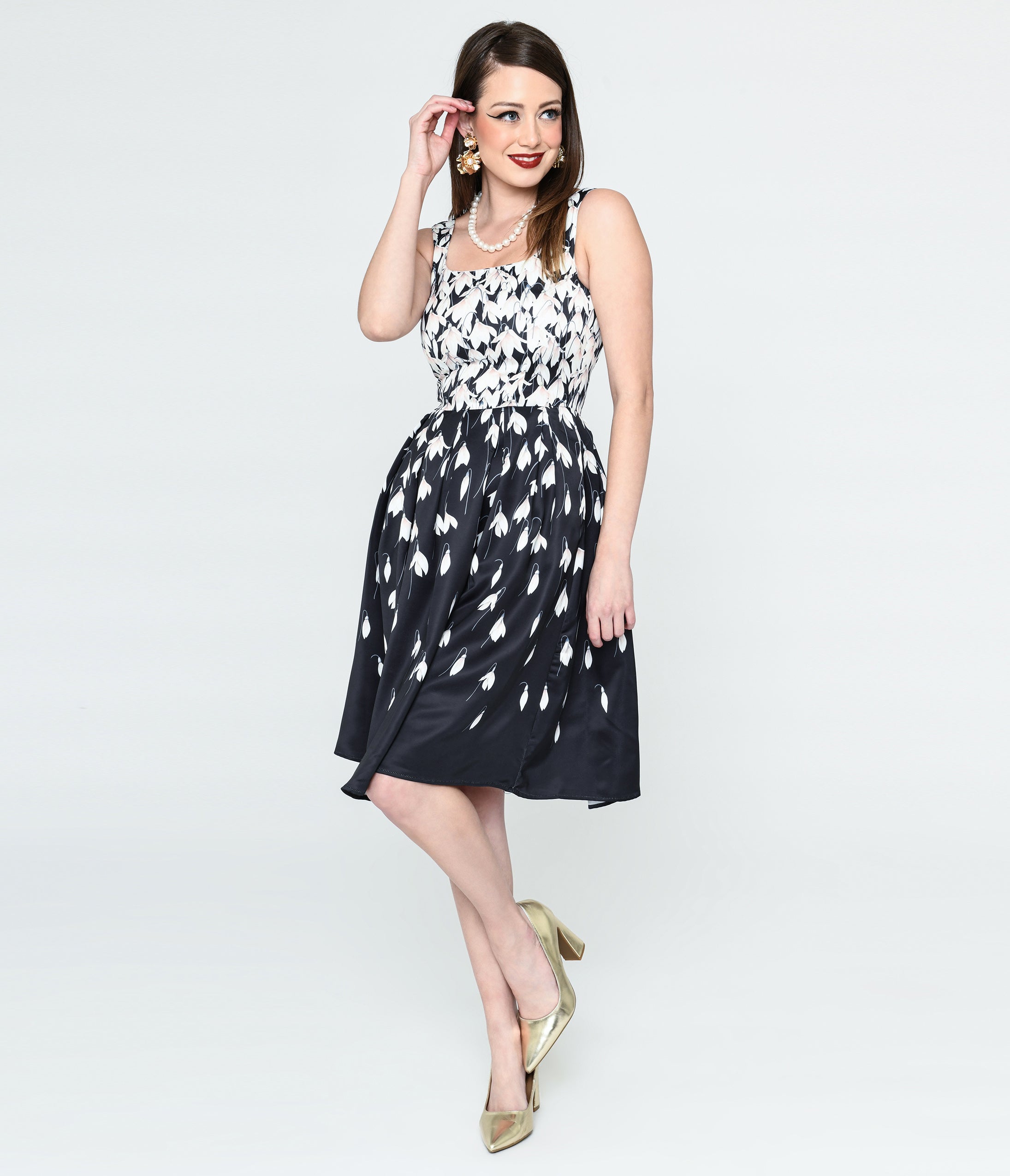 Dolly & Dotty Black & White Snowdrop Floral Swing Dress