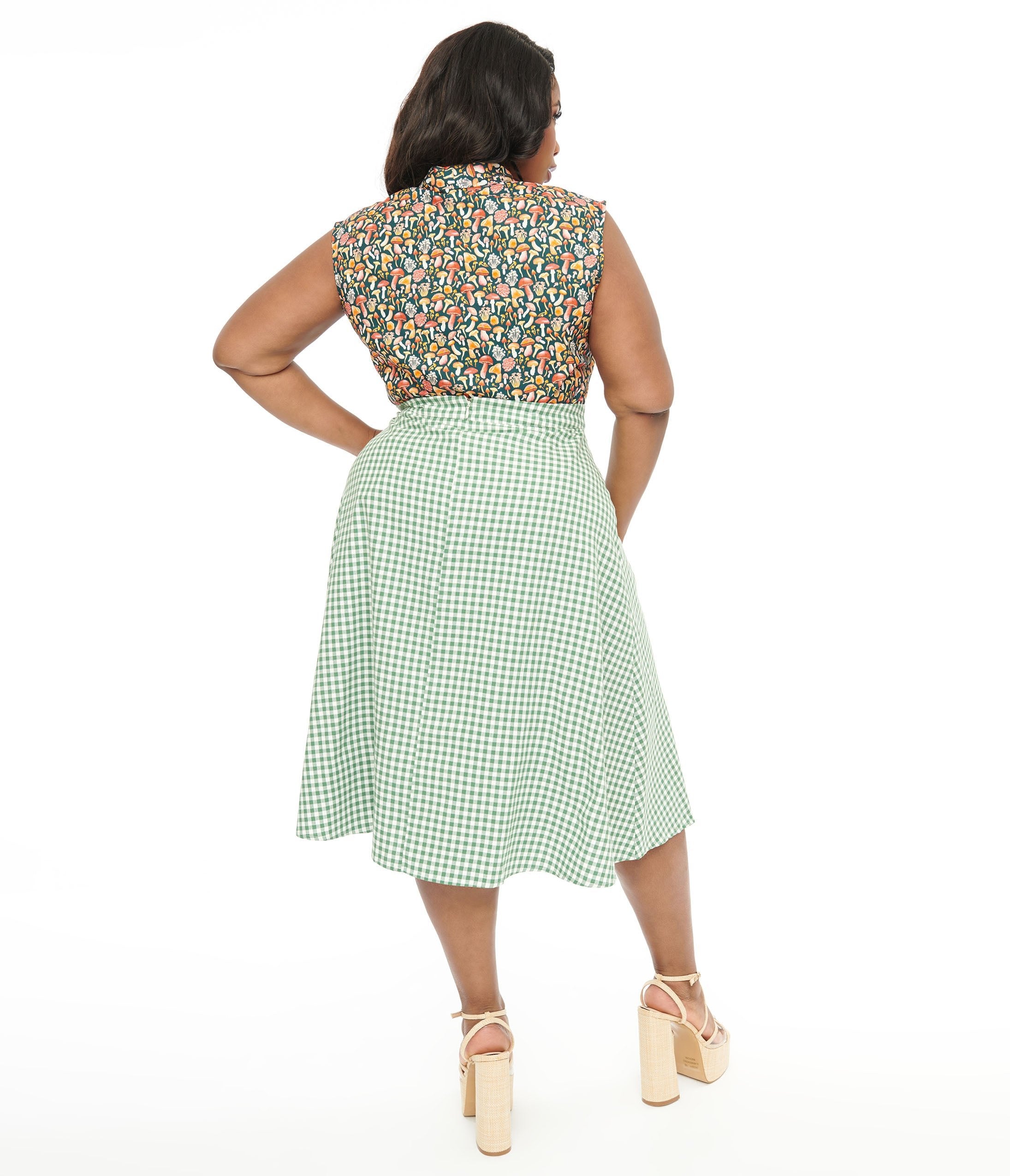 Collectif Plus Size 1930s Green & White Gingham Hetty Swing Skirt